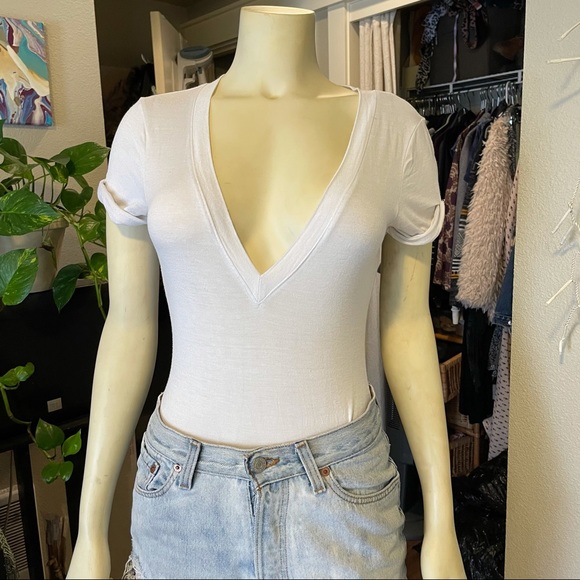Free people white V neck bodysuit - Picture 3 of 4